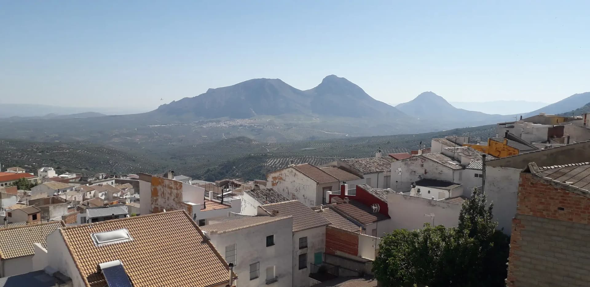 Panorámica de Sierra Mágina, la comarca de Noalejo